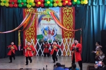 20-03-2015 Holiday costumes on Nauryz